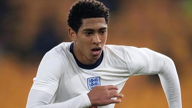 里昂小将刷新队史纪录