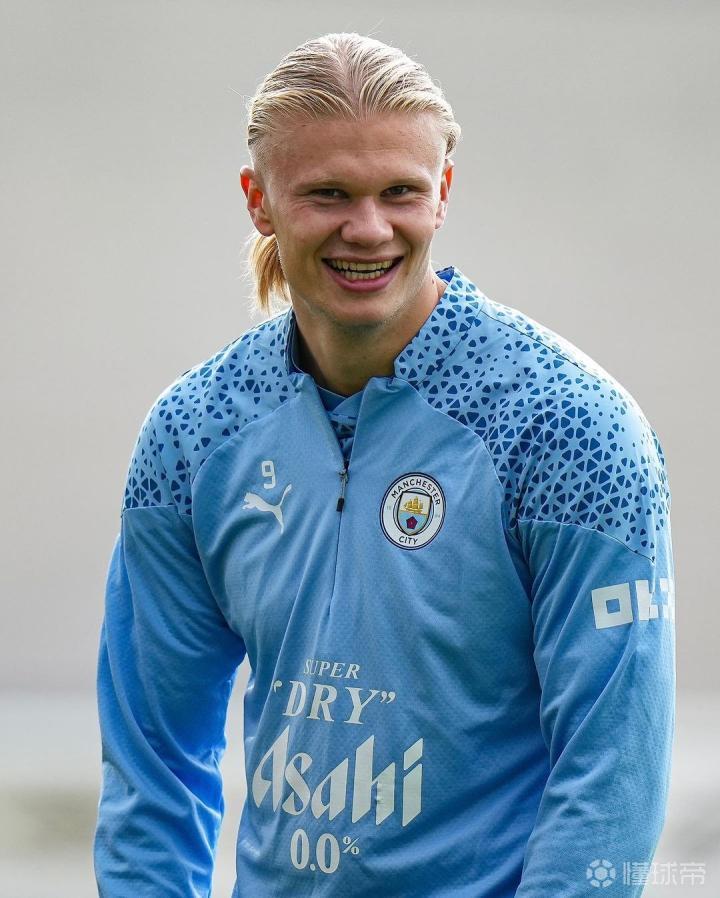 天空体育：利物浦对伊萨克的首份报价为1.1亿镑外加浮动