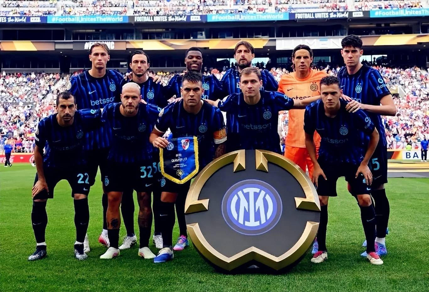 解锁新身份，美女球员艾丽莎-莱曼将成为米兰冬奥会火炬手