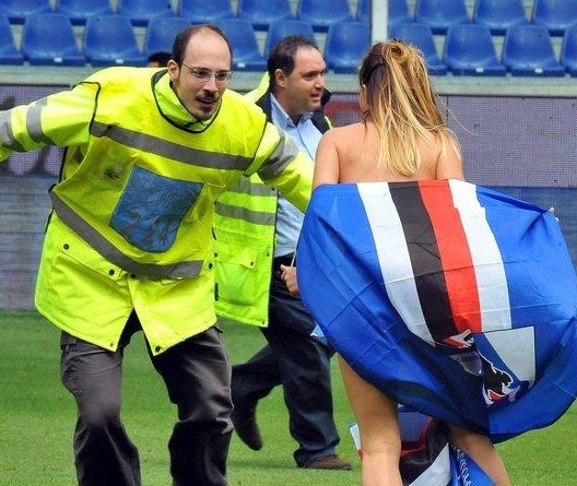 英媒：拜仁有意在一月永久签下梅努，已和他的经纪人直接会谈