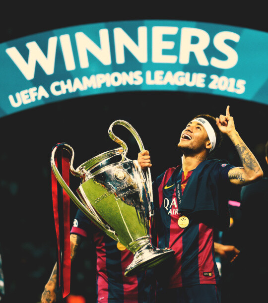 法比奥不该金靴！水分大，中超规则有瑕疵，4项数据，瓦卡才是金靴