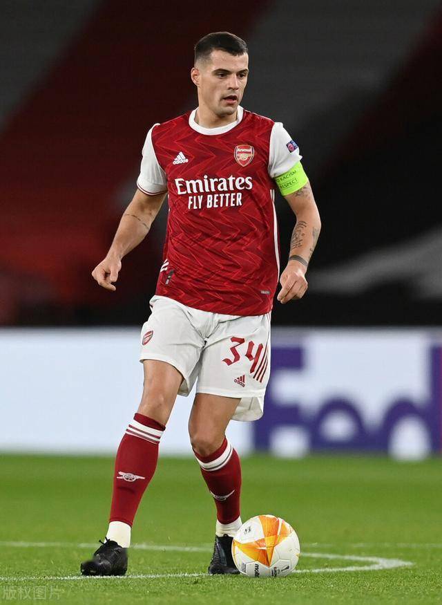 澳超半场：桑托斯破门被吹，麦克阿瑟暂0-0墨尔本胜利